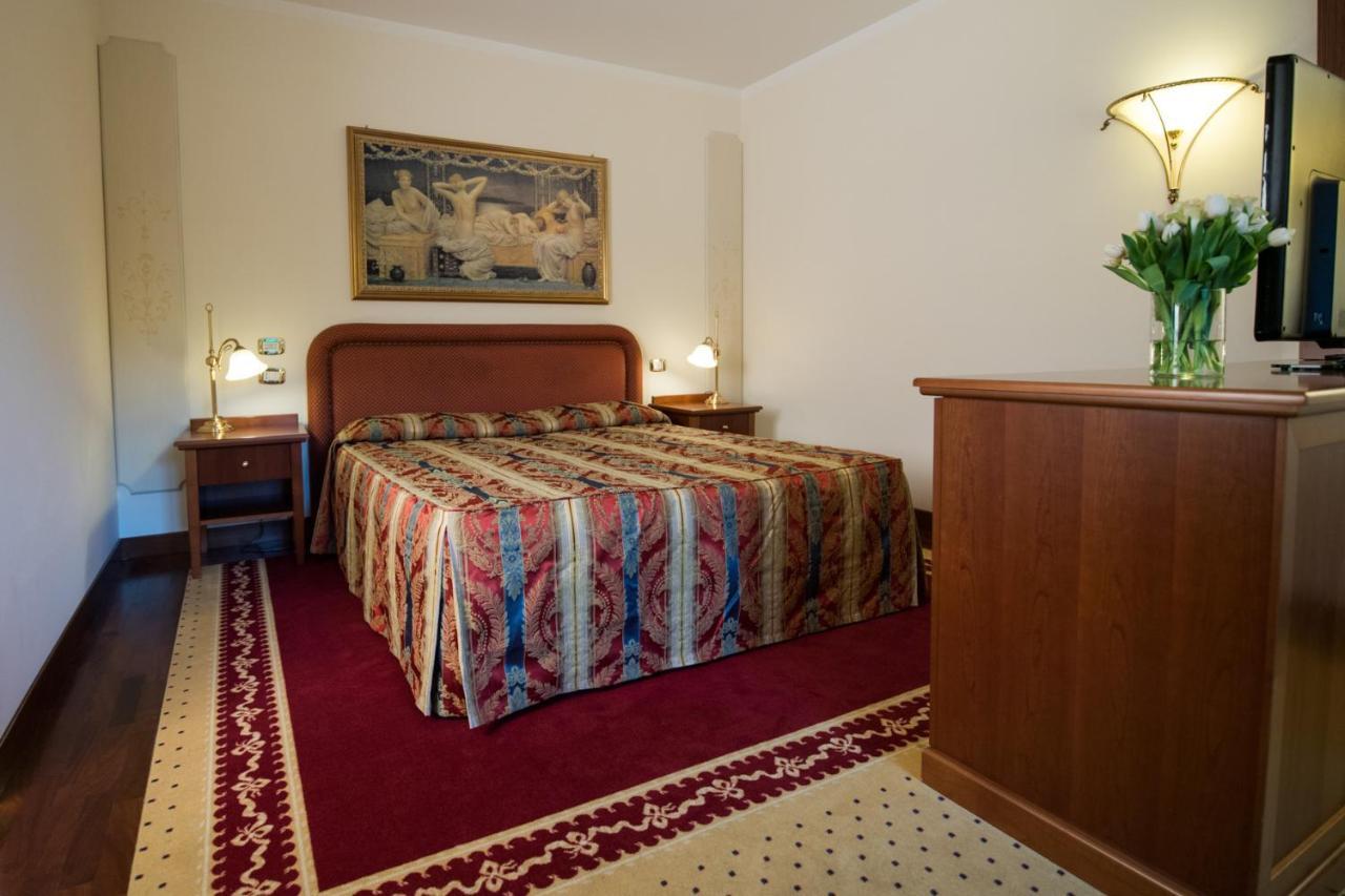 Le Grotte 4* Genga (Ancona)
